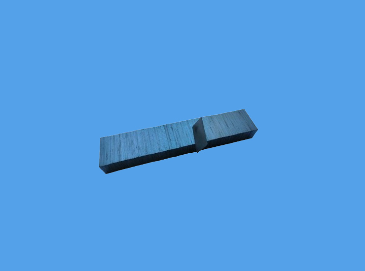 40mm x 20mm x 1mm 较薄烧结陶瓷铁氧体磁铁 C10